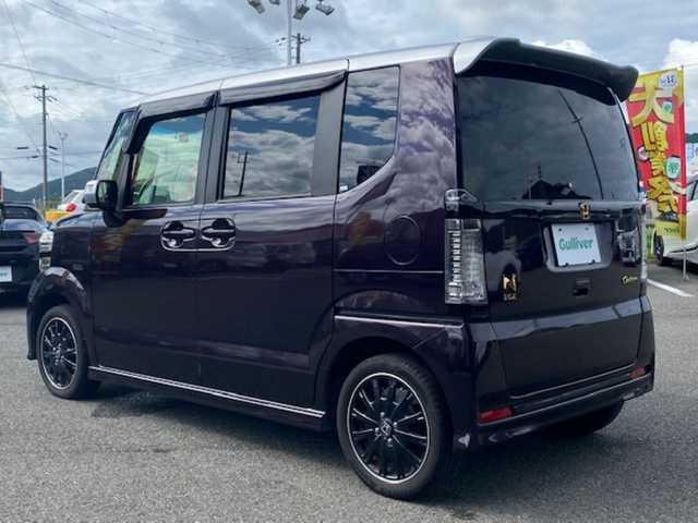 ホンダ Ｎ ＢＯＸ カスタム G ターボ Lパッケージ 兵庫県 2015(平27)年 8.9万km プレミアムベルベットパープル・パール 社外７型ナビ/・TV.BT.AM.FM/クルーズコントロール/パドルシフト/両側パワースライドドア/オートライト/オートエアコン/前方ドラレコ/純正フロアマット