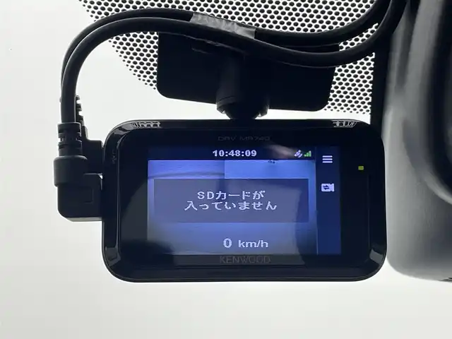 トヨタ ヴォクシー ZS 煌 熊本県 2018(平30)年 7.7万km ホワイトパールクリスタルシャイン 純正ナビNSZT-Y66T（ＣＤ・ＤＶＤ・フルセグ・ＳＤ・HDMI）/バックカメラ　/純正フリップダウンモニター　/社外前後ドライブレコーダー　/ビルトインＥＴＣ　/クルーズコントロール　/衝突軽減ブレーキ　/レーンキープアシスト/横滑り防止　/アイドリングストップ/純正フロアマット/純正16インチAW/オートライト/LEDヘッドライト/オートマチックハイビーム/フォグランプ/スマートキー/プッシュスタート/スペアキー1本/保証書/取扱説明書