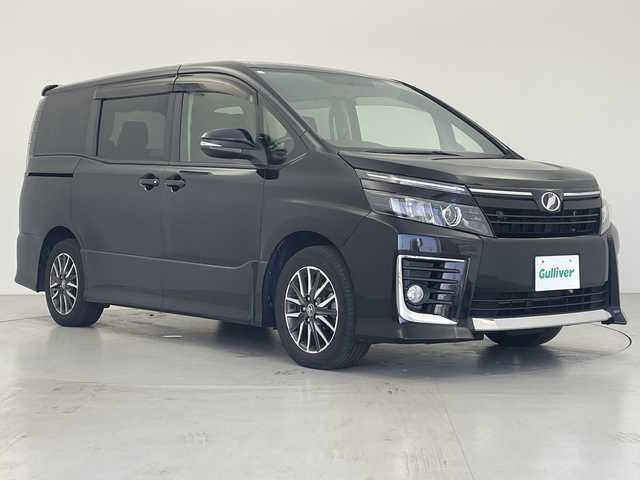 トヨタ ヴォクシー ZS 愛知県 2015(平27)年 4.7万km ブラック 社外SDナビ　（Bluetooth/TV/CD/DVD)/パワースライドドア/バックカメラ・バックモニター/スマートキー/ETC/オートライト/横滑り防止措置　/盗難防止装置/純正アルミホイール