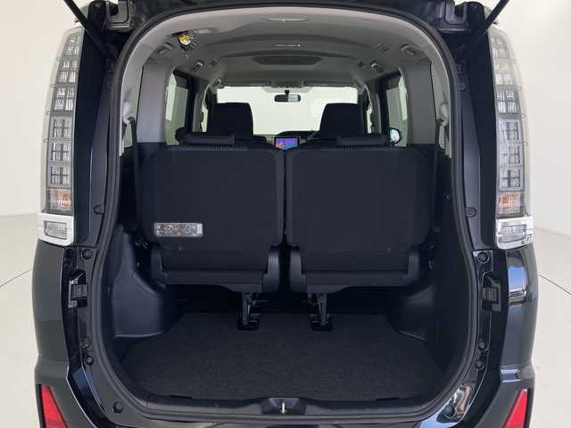 トヨタ ヴォクシー ZS 愛知県 2015(平27)年 4.7万km ブラック 社外SDナビ　（Bluetooth/TV/CD/DVD)/パワースライドドア/バックカメラ・バックモニター/スマートキー/ETC/オートライト/横滑り防止措置　/盗難防止装置/純正アルミホイール