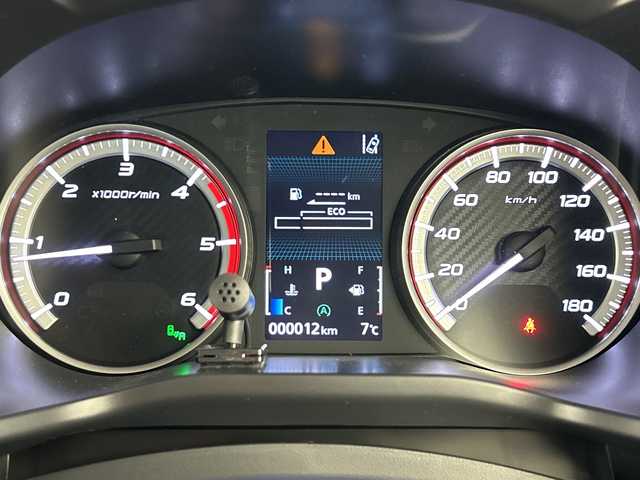 三菱 デリカＤ：５ シャモニー 愛知県 2025(令7)年 0.1千km 白Ⅱ 登録済未使用車/アルパイン１１型カーナビ　ビッグX11/・AppleCarPlay/AndroidAuto/・Bluetooth/・CD/DVD/・HDMI入力/・USB入力/全方位カメラ/両側パワースライドドア/ステアリングヒーター/フルセグ/レーダークルーズコントロール/スペアキー１本/運転席パワーシート/前席シートヒーター/パワーバックドア/LEDオートライト・オートハイビーム/衝突被害軽減ブレーキシステム/車線逸脱警報システム/後側方車両検知警報システム（レーンチェンジアシスト機能付）/誤発進抑制機能（前進時）/後退時交差車両検知警報システム/純正アルミホイール/取扱説明書/保証書