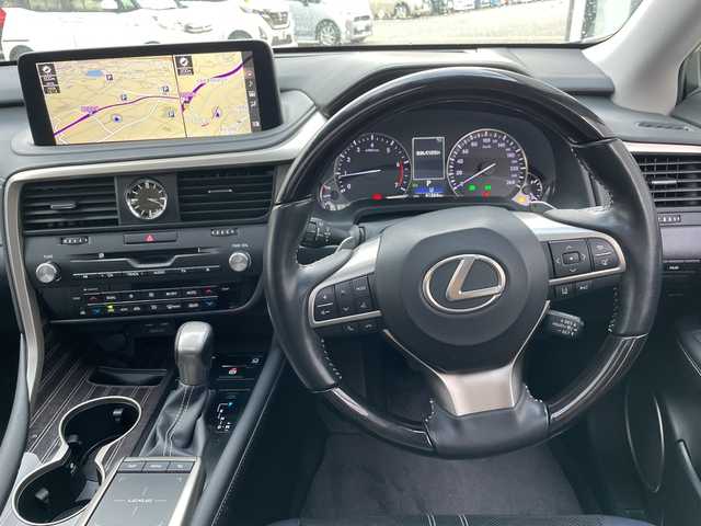 レクサス ＲＸ 300 バージョンL 大阪府 2020(令2)年 4.2万km ブラック 純正12.3インチナビ/・フルセグTV/USB/BT/パノラミックビューモニター/ワンオーナー/前ドライブレコーダー/電動ムーンルーフ/ビルトインETC2.0/ターボ/AC100Vコンセント/BSM/HUD/レーダークルーズコントロール/コーナーセンサー/3眼LEDヘッド・フォグ/シーケンシャルターンランプ/モデリスタエアロ/マフラー/本革シート/メモリーパワーシート/シートヒーター/エアシート/ステアリングヒーター/パワーバックドア/パドルシフト/純正フロアマット/純正20インチAW/スペアキー