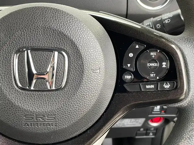 ホンダ Ｎ ＢＯＸ カスタム G L ホンダセンシング 福岡県 2019(令1)年 4.8万km プラチナホワイトパール ワンオーナー/純正ディーラーナビ/（Gathers:VXM-194VFi）/Bluetooth対応/フルセグTV/FM/AM/CD/DVD/クルーズコントロール/バックカメラ/ドライブレコーダー（前方）/片側パワースライドドア/ビルトインETC/アイドリングストップ/ドアバイザー/純正フロアマット/純正アルミホイール/プッシュスタート/保証書/取扱説明書/スペアキー/スマートキー