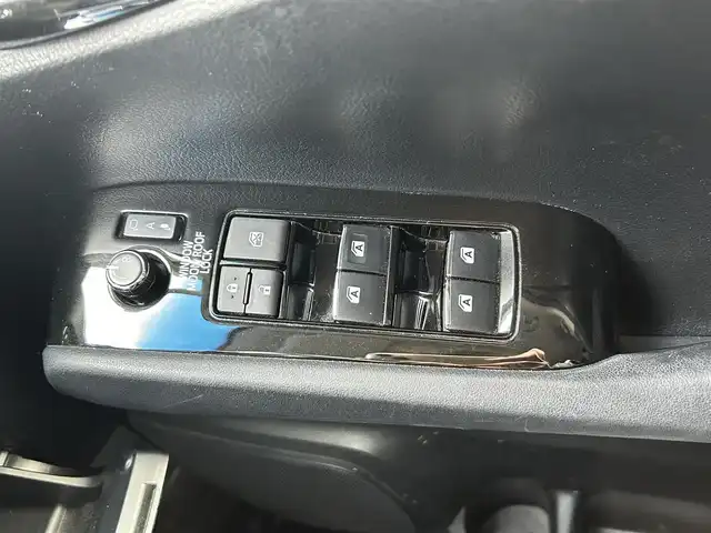 トヨタ ヴェルファイア Z Aエディション 広島県 2019(平31)年 8.6万km ホワイトパールクリスタルシャイン サンルーフ/モデリスタエアロ/アルパインナビ/　「Bluetooth/ワンセグ/CD/DVD」/デジタルインナーミラー/アルパイン後席モニター/バックカメラ/レーダークルーズコントロール/トヨタセーフティーセンス/衝突軽減ブレーキシステム/電動パーキングブレーキ/両側パワースライドドア/オートマチックハイビーム/LEDヘッドライト/ＥＴＣ/ドアバイザ-/スマートキー/プッシュスタート/保証書/取扱説明書