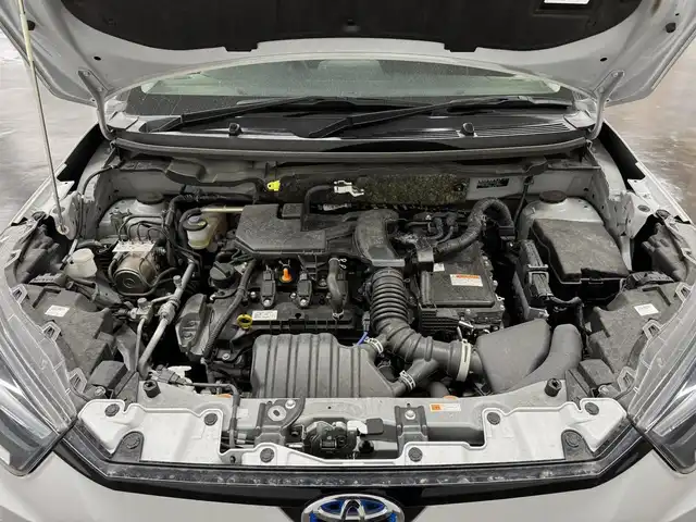 トヨタ ライズ Z 愛知県 2022(令4)年 4.1万km ブラックマイカメタリック/シャイニングホワイトパール ハイブリッド/FF/フロアCVT/純正 9インチディスプレイオーディオ/（FM/AM/TV/Bluetooth/USB/iPod/HDMI/CarPlay/AndroidAuto）/【OP】パノラミックビューモニター/TRDエアロキット（F/S/R下）/ドライブレコーダー 前後/ETC/スマートアシスト/・衝突警報機能/・衝突回避支援ブレーキ/・車線逸脱警報機能/・ふらつき警報/・レーンキープコントロール［LKC］/・アダプティブクルーズコントロール/・コーナーセンサー（前後）/・標識表示機能/・先行車発進お知らせ機能/・【OP】ブラインドスポットモニター[BSM]＋リヤクロストラフィックアラート［RCTA］/装備/・シートヒーター（D/N）/・オートエアコン/・プッシュスタート/・オートライト/・LEDヘッドランプ＋クリアランスランプ/・前後フォグランプ/・ステアリングスイッチ/・電子パーキングブレーキ/・ブレーキホールド/・電動格納ドアミラー/・パワーステアリング/パワーウインドウ/・純正17inAW/・保/取/ナビ取/・予備スマートキーx1