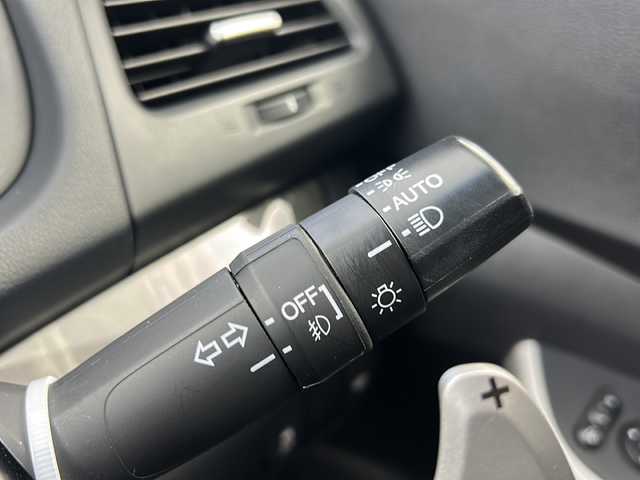 ホンダ ＣＲ－Ｖ 24G レザーパッケージ 岐阜県 2013(平25)年 7.8万km ホワイトオーキッドパール ４WD/純正HDDナビゲーション/AM/FM/CD/DVD/TV/バックカメラ/D席・N席シートヒーター/D席パワーシート/本革シート/純正17インチアルミホイール/スマートキー/スペアキー/横滑り防止装置/ドアバイザー/純正フロアマット/トノカバー/ビルトインETC/HIDヘッドライト/フォグライト/ミラーウィンカー/スペアタイヤ