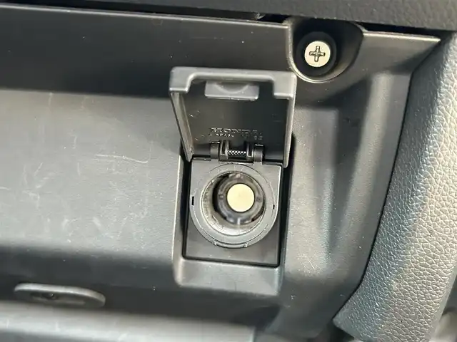 ホンダ フィット 13G Sパッケージ 愛知県 2015(平27)年 7.8万km プレミアムホワイトパール スマートキー/プッシュスタート/純正ナビ/バックカメラ/HIDヘッドライト/ETC/取説、保証書