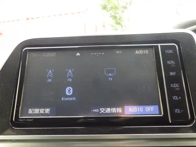 トヨタ シエンタ G 千葉県 2019(平31)年 5.6万km ホワイトパールクリスタルシャイン Toyota Safety Sense/・プリクラッシュセーフティ/・レーンディパーチャーアラート/・オートハイビーム/両側パワースライドドア/純正SDナビ/地デジTV/【DVD/CD再生機能　Bluetooth接続】/パノラミックビューモニター/ドライブレコーダー（前後撮影）【TZ-D205W】/革巻きステアリング/ステアリングヒーター/ステアリングスイッチ/前席シートヒーター/ETC/社外LEDヘッドライト/スマートキー