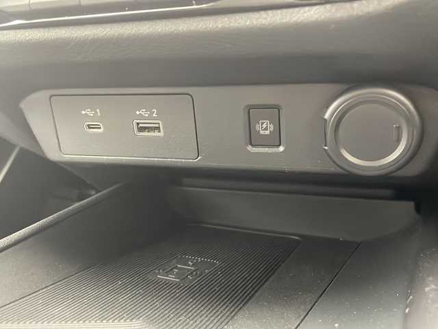 日産 ノート オーテック 沖縄県 2021(令3)年 5.8万km 黒 純正ナビ９インチナビ/　【フルセグＴＶ　Ｂｌｕｅｔｏｏｔｈ　ＨＤＭＩ　ＵＳＢ】/アラウンドビューモニター/プロパイロット/ビルトインＥＴＣ/純正ドライブレコーダー前方/デジタルインナーミラー/レザーシート/電動パーキングブレーキ/純正オーテックアルミホイール/置くだけ充電/スマートキー