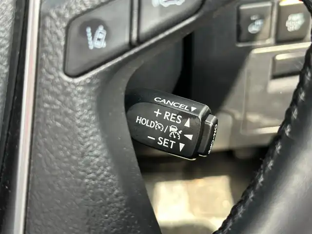 トヨタ アルファード S Cパッケージ 宮城県 2022(令4)年 1.9万km ホワイトパールクリスタルシャイン ツインムーンルーフ/デジタルインナーミラー/ブラインドスポットモニター/パーキングサポートブレーキ（後方接近車両）/スペアタイヤ/＝＝＝/セーフティセンス/・プリクラッシュセーフティ/・レーントレーシングアシスト/・ロードサインアシスト/・アダプティブハイビームシステム/・レーダークルーズコントロール（全車速追従機能付）/パーキングサポートブレーキ（前後方静止物）/純正12インチフリップダウンモニター/9インチディスプレイオーディオ/・ナビ機能付/・CD/DVDデッキ/・Bluetooth/バックカメラ/ビルトインETC/AC100V/100Wコンセント/パワーバックドア/両側パワースライドドア/合皮シート/シートヒーター/ベンチレーション/パワーシート（運転席メモリー機能付）/ウッドコンビステアリング/ステアリングヒーター/電動パーキングブレーキ/ブレーキホールド/3眼LEDヘッドランプ/スマートキー＆プッシュスタート/純正18インチAW/フロアマット/W/サイド/カーテンエアバッグ
