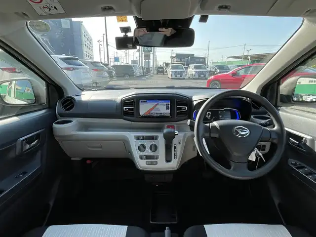 ダイハツ ミラ イース X SAⅢ 千葉県 2020(令2)年 1.6万km ホワイト スマートアシストIII/・衝突軽減ブレーキ/・誤発進抑制機能/・車線逸脱警報/・オートマチックハイビーム/社外SDナビ【MDV-D206BT】/キーレスキー/社外ドライブレコーダー/社外ETC/前後コーナーセンサー/ヘッドライトレベライザー/ドアバイザー