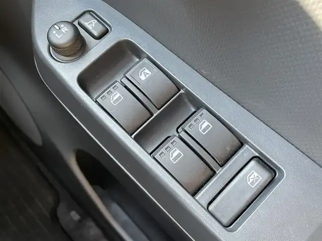 ダイハツ ミラ イース X SAⅢ 千葉県 2020(令2)年 1.6万km ホワイト スマートアシストIII/・衝突軽減ブレーキ/・誤発進抑制機能/・車線逸脱警報/・オートマチックハイビーム/社外SDナビ【MDV-D206BT】/キーレスキー/社外ドライブレコーダー/社外ETC/前後コーナーセンサー/ヘッドライトレベライザー/ドアバイザー