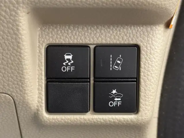 ホンダ Ｎ ＢＯＸ G ホンダセンシング 群馬県 2018(平30)年 7.5万km モーニングミストブルーM 純正ナビ/（AM/FM/CD/USB/BT）/バックカメラ/ビルトインETC/アイドリングスイッチ/Honda SENSING/　・衝突軽減ブレーキ〈CMBS〉/　・誤発進抑制機能/　・歩行者事故低減ステアリング/　・路外逸脱抑制機能/　・ACC〈アダプティブ・クルーズ・コントロール〉/　・LKAS〈車線維持支援システム〉/　・先行車発進お知らせ機能/　・標識認識機能/　・後方誤発進抑制機能/ステアリングスイッチ/両側スライドドア/オートライト/USB挿入口/電動格納ミラー/スマートキー/スペアキー