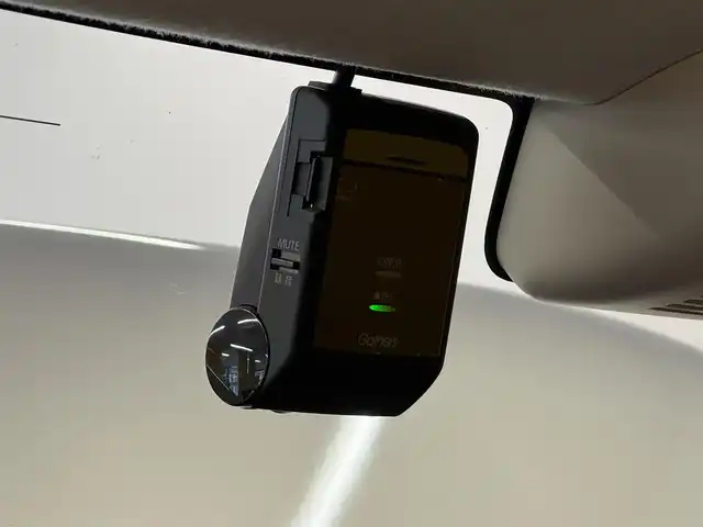 ホンダ Ｎ ＢＯＸ G ホンダセンシング 群馬県 2018(平30)年 7.5万km モーニングミストブルーM 純正ナビ/（AM/FM/CD/USB/BT）/バックカメラ/ビルトインETC/アイドリングスイッチ/Honda SENSING/　・衝突軽減ブレーキ〈CMBS〉/　・誤発進抑制機能/　・歩行者事故低減ステアリング/　・路外逸脱抑制機能/　・ACC〈アダプティブ・クルーズ・コントロール〉/　・LKAS〈車線維持支援システム〉/　・先行車発進お知らせ機能/　・標識認識機能/　・後方誤発進抑制機能/ステアリングスイッチ/両側スライドドア/オートライト/USB挿入口/電動格納ミラー/スマートキー/スペアキー