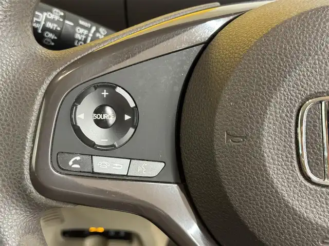 ホンダ Ｎ ＢＯＸ G ホンダセンシング 群馬県 2018(平30)年 7.5万km モーニングミストブルーM 純正ナビ/（AM/FM/CD/USB/BT）/バックカメラ/ビルトインETC/アイドリングスイッチ/Honda SENSING/　・衝突軽減ブレーキ〈CMBS〉/　・誤発進抑制機能/　・歩行者事故低減ステアリング/　・路外逸脱抑制機能/　・ACC〈アダプティブ・クルーズ・コントロール〉/　・LKAS〈車線維持支援システム〉/　・先行車発進お知らせ機能/　・標識認識機能/　・後方誤発進抑制機能/ステアリングスイッチ/両側スライドドア/オートライト/USB挿入口/電動格納ミラー/スマートキー/スペアキー