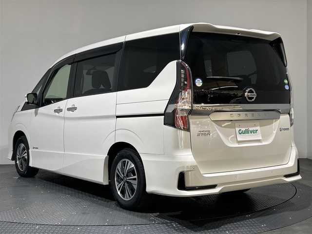 日産 セレナ e－パワー ハイウェイスター V 愛媛県 2020(令2)年 2.2万km ホワイト 純正10インチナビ/フルセグTV/Bluetooth/DVD/ブルーレイ再生可/アラウンドビューモニター/フリップダウンモニター/エマージェンシーブレーキ/クルーズコントロール/両側パワースライドドア /純正フロントドライブレコーダー【DJ4-D】/スタッドレスタイヤ積込