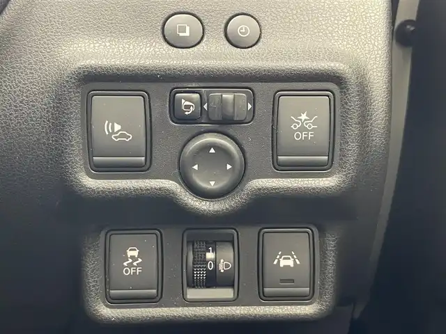 日産 ノート e－パワー X 石川県 2017(平29)年 7.7万km ブリリアントホワイトパール 社外ナビ/ミラー一体型ドラレコ/バックカメラ/Bluetooth/ETC/衝突被害軽減ブレーキ/オートライト/エンジンスタートボタン/スマートキー/禁煙車