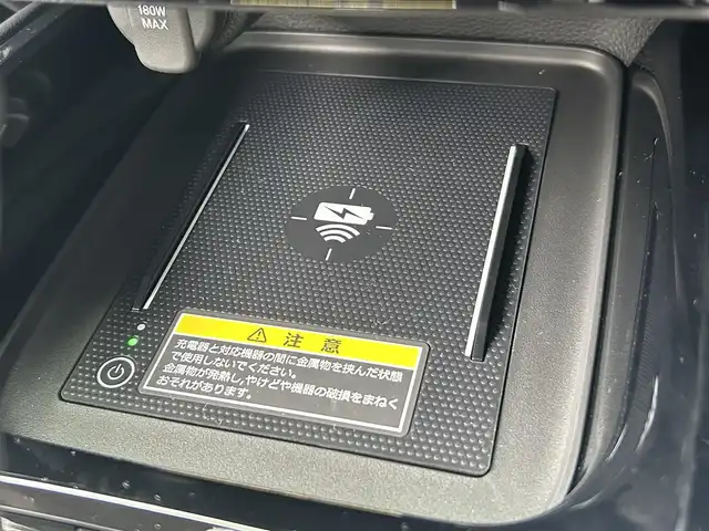 ホンダ ヴェゼル ハイブリッド e:HEV Z 岡山県 2025(令7)年 0.1千km プラチナホワイトパール 登録時走行距離3km/登録済未使用車/純正9インチナビ/フルセグTV(AM.FM.TV.BT)/バックカメラ/ビルトインETC2.0/ブラインドスポットモニター/シートヒーター/ステアリングヒーター/クリアランスソナー/衝突軽減ブレーキ/レーダークルーズコントロール/レーンキープアシスト/ダウンヒルアシストコントロール/横滑り防止装置/オートライト/アイドリングストップ/パワーバックドア/ワイヤレス充電/18インチ純正AW
