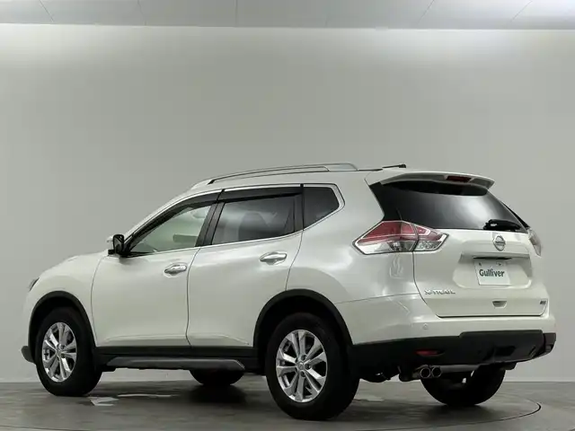 日産 エクストレイル 20X エマージェンシーブレーキ 埼玉県 2014(平26)年 5.6万km ブリリアントホワイトパール 純正ナビ　フルセグＴＶ　アラウンドビューモニター　カプロンシート　クルーズコントロール　ＬＥＤヘッドライト　シートヒーター　パワーバックドア　ドライブレコーダー　ダウンヒルアシスト　ＥＴＣ　禁煙