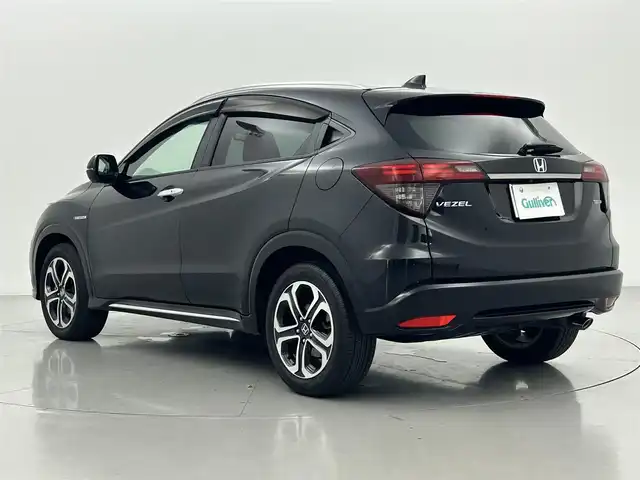 ホンダ ヴェゼル ハイブリッド Z ホンダセンシング 熊本県 2019(令1)年 5.1万km クリスタルブラックパール 純正SDナビ/・DVD再生機能有/・Bluetooth接続/・フルセグTV/・HDMI/バックカメラ/ビルトインETC/純正前後ドライブレコーダー/ホンダセンシング/・衝突軽減ブレーキ/・アダプティブクルーズコントロール/・先行車発進お知らせ機能/・路外逸脱抑制システム/・レーンキープアシストシステム/・標識認識機能/・レーダークルーズコントロール/横滑り防止/アイドリングストップ/ハーフレザーシート/前席シートヒーター/純正フロアマット/ルーフレール/オートライト/純正LEDライト/純正17インチアルミホイール/ドアバイザー/ウィンカーミラー/スマートキー/プッシュスタート/保証書/取扱説明書