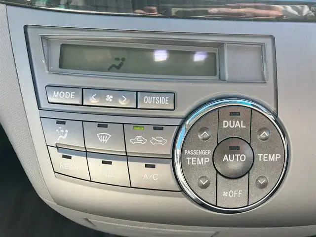 トヨタ エスティマ アエラス 静岡県 2007(平19)年 12.9万km ホワイトパールクリスタルシャイン HDDナビ（CD/DVD/MD）/バックカメラ/純正ETC/両側パワースライドドア/エンジンスタートボタン/パワーステアリング/パワーウィンドウ/スマートキー/オートエアコン/後席モニター/三列シート/ウォークスルー/オットマン/純正フロアマット/両側パワースライドドア/合皮シートカバー/社外18インチアルミホイール/ABS/オートライト/Wエアバック