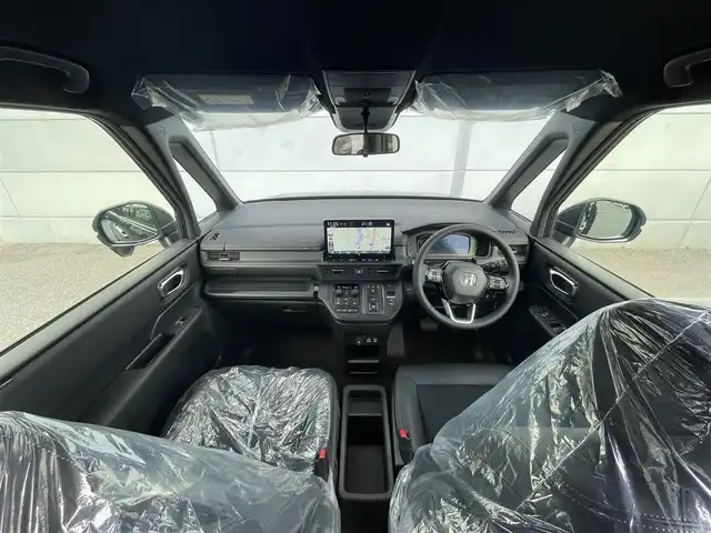 ホンダ ステップワゴン スパーダ eHEV 千葉県 2025(令7)年 0.1千km クリスタルブラックパール 登録済未使用車/・登録時走行距離７km/ホンダセンシング/・衝突軽減ブレーキ/レーンキープアシスト/・レーダークルーズコントロール/オートハイビーム/・ブラインドスポットモニター/クリアランスソナー/11.4インチナビHonda CONNECTナビ/・フルセグ/BT/DVD/CD/USB/カープレイ/バックカメラ/ステアリングスイッチ/パドルシフト/ハーフレザーシート/シートヒーター(D/N席)/両側パワースライドドア/パワーバックドア/LEDヘッドライト/オートライト/フォグライト/スマートキー/プッシュスタート/純正16インチAW