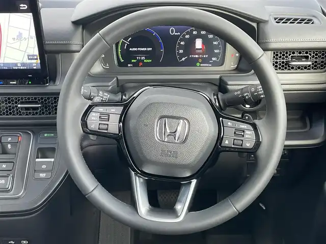ホンダ ステップワゴン スパーダ eHEV 千葉県 2025(令7)年 0.1千km クリスタルブラックパール 登録済未使用車/・登録時走行距離７km/ホンダセンシング/・衝突軽減ブレーキ/レーンキープアシスト/・レーダークルーズコントロール/オートハイビーム/・ブラインドスポットモニター/クリアランスソナー/11.4インチナビHonda CONNECTナビ/・フルセグ/BT/DVD/CD/USB/カープレイ/バックカメラ/ステアリングスイッチ/パドルシフト/ハーフレザーシート/シートヒーター(D/N席)/両側パワースライドドア/パワーバックドア/LEDヘッドライト/オートライト/フォグライト/スマートキー/プッシュスタート/純正16インチAW