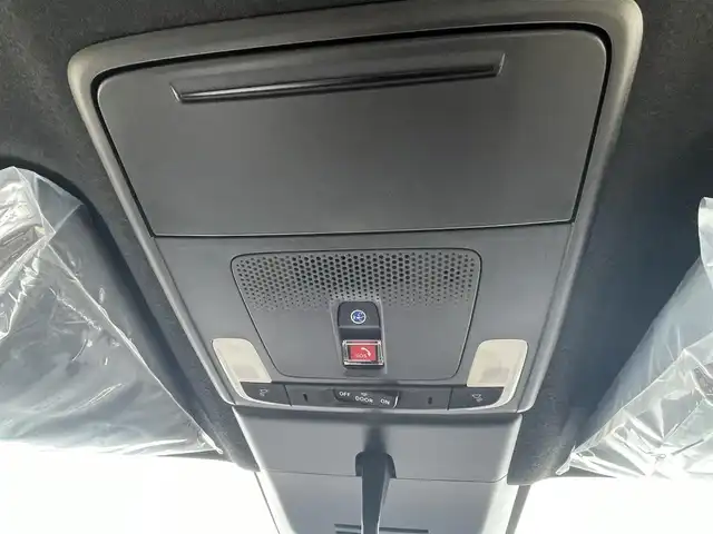 ホンダ ステップワゴン スパーダ eHEV 千葉県 2025(令7)年 0.1千km クリスタルブラックパール 登録済未使用車/・登録時走行距離７km/ホンダセンシング/・衝突軽減ブレーキ/レーンキープアシスト/・レーダークルーズコントロール/オートハイビーム/・ブラインドスポットモニター/クリアランスソナー/11.4インチナビHonda CONNECTナビ/・フルセグ/BT/DVD/CD/USB/カープレイ/バックカメラ/ステアリングスイッチ/パドルシフト/ハーフレザーシート/シートヒーター(D/N席)/両側パワースライドドア/パワーバックドア/LEDヘッドライト/オートライト/フォグライト/スマートキー/プッシュスタート/純正16インチAW