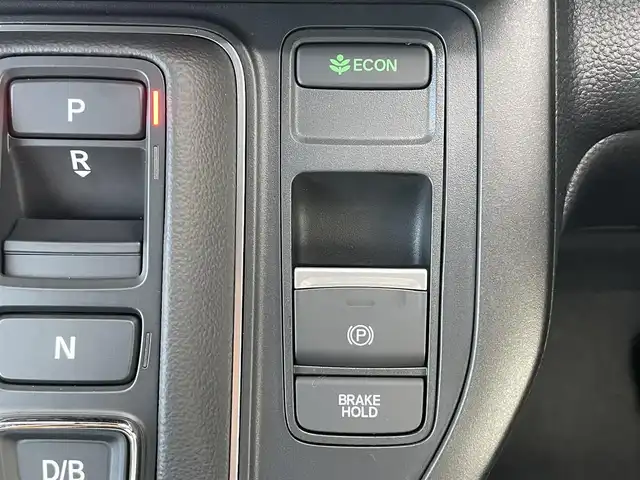 ホンダ ステップワゴン スパーダ eHEV 千葉県 2025(令7)年 0.1千km クリスタルブラックパール 登録済未使用車/・登録時走行距離７km/ホンダセンシング/・衝突軽減ブレーキ/レーンキープアシスト/・レーダークルーズコントロール/オートハイビーム/・ブラインドスポットモニター/クリアランスソナー/11.4インチナビHonda CONNECTナビ/・フルセグ/BT/DVD/CD/USB/カープレイ/バックカメラ/ステアリングスイッチ/パドルシフト/ハーフレザーシート/シートヒーター(D/N席)/両側パワースライドドア/パワーバックドア/LEDヘッドライト/オートライト/フォグライト/スマートキー/プッシュスタート/純正16インチAW