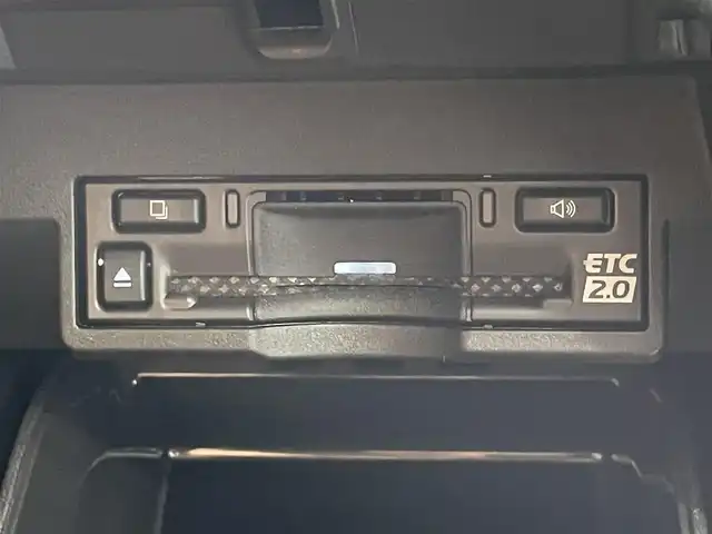 レクサス ＮＸ 350h 群馬県 2024(令6)年 0.3万km テレーンカーキマイカM 純正12インチメモリーナビ /サンルーフ　/フルセグ　/Miracast /LST+/Bluetooth　/LDA　/RCTA　/ステアリングヒーター　/BSM　/前席エアシート　/パドルシフト　/パワーバックドア/ビルトインETC2.0/全範囲カメラ/PCS/純正前後ドラレコ/AHB/純正マット/前席パワーシート/純正アルミホイール/PKSB　　