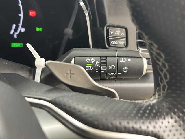 レクサス ＮＸ 350h Fスポーツ 長崎県 2022(令4)年 6.6万km ホワイトノーヴァガラスフレーク Lexus Safety System ＋/・プリクラッシュセーフティ/・レーダークルーズコントロール/・発進遅れ告知機能/・フロントクロストラフィックアラート/・ドライバー異常時対応システム/・レーンチェンジアシスト/・オートハイビーム/・アダプティブハイビームシステム/Fスポーツ専用白黒ツートンレザーシート/シートメモリ付パワーシート/純正14インチディスプレイオーディオ/・AM/FM/フルセグTV/BTオーディオ/CarPlay/デジタルインナーミラー/ブラインドスポットモニター/電子制御パーキング/オートホールド/おくだけ充電/パドルシフト/前席シートベンチレーション/ステアリングヒーター/パワーバックドア/ETC2.0/前後ドライブレコーダー/純正20インチAW/LEDヘッドライト/保証書/取扱説明書/スペアキー