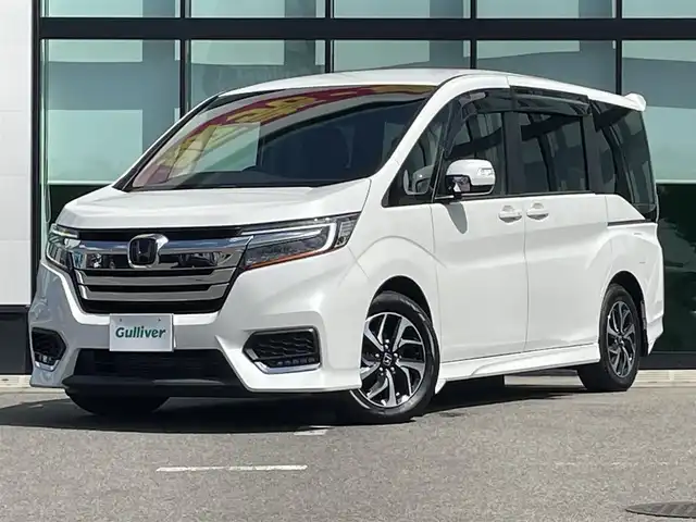 ホンダ ステップワゴン スパーダ ホンダセンシング 和歌山県 2018(平30)年 5.7万km プラチナホワイトパール 純正ナビ/フルセグTV/HDMI/バックカメラ/衝突軽減ブレーキ/アダプティブクルーズコントロール/レーンキープアシスト/両側パワースライドドア/純正フロアマット/ビルトインETC/純正アルミホイール/LEDヘッドライト