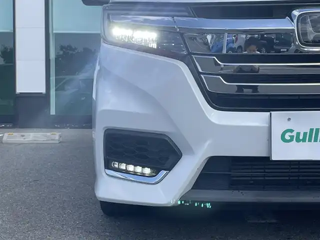 ホンダ ステップワゴン スパーダ ホンダセンシング 和歌山県 2018(平30)年 5.7万km プラチナホワイトパール 純正ナビ/フルセグTV/HDMI/バックカメラ/衝突軽減ブレーキ/アダプティブクルーズコントロール/レーンキープアシスト/両側パワースライドドア/純正フロアマット/ビルトインETC/純正アルミホイール/LEDヘッドライト