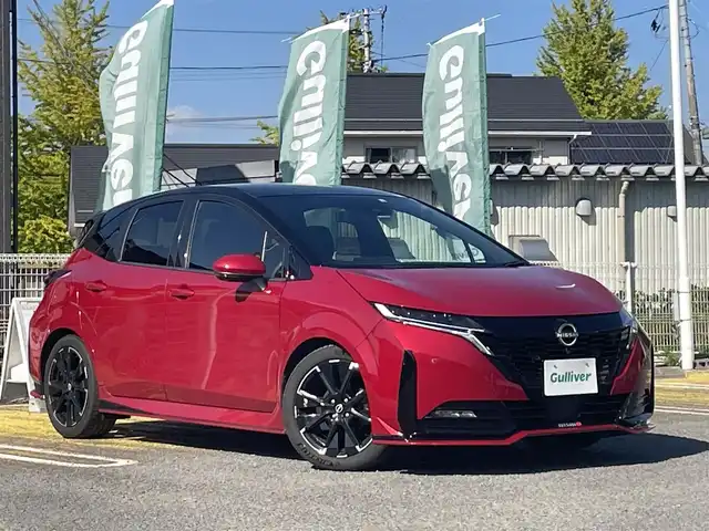 日産 オーラ ニスモ 宮城県 2022(令4)年 3万km ガーネットレッド/スーパーブラック 2トーン /ワンオーナー//寒冷地仕様//純正メーカーナビ//FM/AM/BT/USB/HDMI/フルセグテレビ//プロパイロット//デジタルインナーミラー//エマージェンシーブレーキ//アラウンドビューモニター//ブラインドスポットモニター//レーンキープサポートシステム//ワイヤレス充電//前席シートヒーター/ステアリングヒーター//ビルトインETC2.0//純正ドライブレコーダー//スマートキーx2