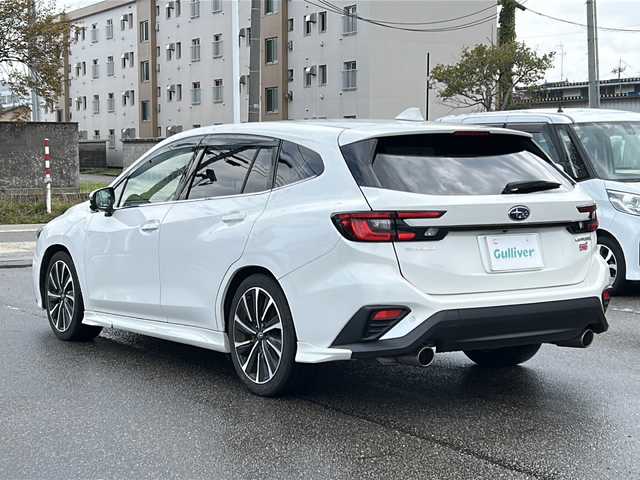 スバル レヴォーグ 1．8STIスポーツ EX 石川県 2021(令3)年 6.7万km クリスタルホワイトP 4WD/ワンオーナー/アイサイトセーフティプラス/・リアビークルディティクション/・デジタルマルチビューモニター/・エマージェンシーレーンキープアシスト/・アダプティブドライビングビーム/アイサイトコアテクノロジー/・プリクラッシュブレーキ/・前側方、緊急時プリクラッシュステアリング/・前車速追従式クルーズコントロール/・後退時ブレーキアシスト/・車線逸脱警報/抑制機能/・ツーリングアシスト/アイサイトEXテクノロジー/・渋滞時ハンズオフアシスト/・アクティブレーンチェンジアシスト/純正メモリーナビゲーション/【Bluetooth・フルセグTV・CD・DVD・Aux・ipod】/バックカメラ/左フロントカメラ/LEDヘッドライト/・オートライト/・フォグランプ/ステアリングリモコン/・パドルシフト/エンジンプッシュスタート/・スマートキー/・スペアキー/ビルトインETC/電動リアゲート/全席シートヒーター/前席パワーシート/純正AWスタッドレスタイヤ車載/純正フロアマット/保証書/取扱説明書