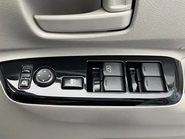 日産 ルークス X 鹿児島県 2021(令3)年 6.7万km スターリングシルバーM 禁煙車　/ナビ　/全方位カメラ　/ＥＴＣ　/片側パワースライドドア　/オートライト　/前後コーナーセンサー　/ドライブレコーダー　/純正フロアマット　/自動防眩式インナーミラー　/ヘッドライトレベライザー　/電格ミラー