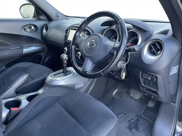 日産 ジューク 15RX タイプV 佐賀県 2013(平25)年 8.4万km サファイアブラック ワンオーナー/純正SDナビゲーション/・フルセグTV/CD/SD/Bluetooth/バックカメラ/ISOFIX対応/革巻きステアリング/純正キセノンヘッドライト/純正フォグランプ/純正フロアマット/純正ドアバイザ―/取扱説明書