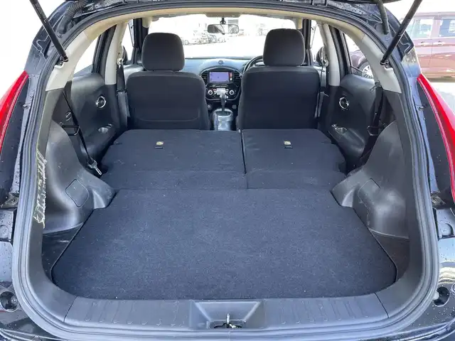 日産 ジューク 15RX タイプV 佐賀県 2013(平25)年 8.4万km サファイアブラック ワンオーナー/純正SDナビゲーション/・フルセグTV/CD/SD/Bluetooth/バックカメラ/ISOFIX対応/革巻きステアリング/純正キセノンヘッドライト/純正フォグランプ/純正フロアマット/純正ドアバイザ―/取扱説明書