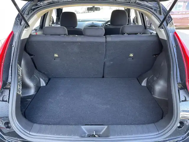 日産 ジューク 15RX タイプV 佐賀県 2013(平25)年 8.4万km サファイアブラック ワンオーナー/純正SDナビゲーション/・フルセグTV/CD/SD/Bluetooth/バックカメラ/ISOFIX対応/革巻きステアリング/純正キセノンヘッドライト/純正フォグランプ/純正フロアマット/純正ドアバイザ―/取扱説明書