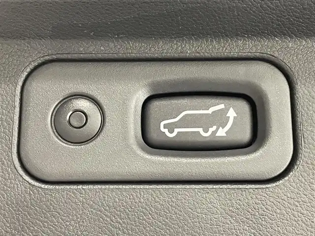 三菱 デリカＤ：５ シャモニー 愛知県 2025(令7)年 0.1千km ホワイトダイヤモンド 登録済未使用車/純正１１インチナビ/アラウンドビューモニター/両側パワースライドドア/レーダークルーズコントロール/衝突軽減ブレーキ/ブラインドスポットモニター/車線逸脱警報/パワーバックドア/パドルシフト/電動パーキングブレーキ/ブレーキホールド/ハーフレザー/パワーシート/シートヒーター/ハンドルヒーター/AV100Vコンセント/アクセサリーソケット/USB＆HDMI入力端子/アイドリングストップ/ＬＥＤヘッドライト/純正18インチアルミホイール