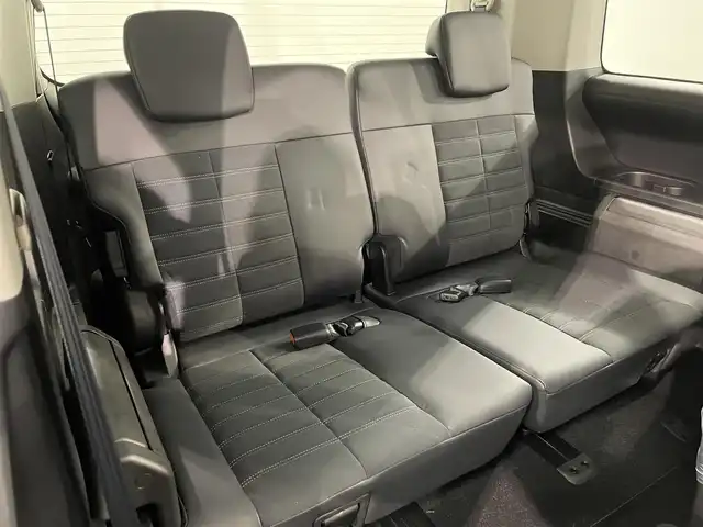 三菱 デリカＤ：５ シャモニー 愛知県 2025(令7)年 0.1千km ホワイトダイヤモンド 登録済未使用車/純正１１インチナビ/アラウンドビューモニター/両側パワースライドドア/レーダークルーズコントロール/衝突軽減ブレーキ/ブラインドスポットモニター/車線逸脱警報/パワーバックドア/パドルシフト/電動パーキングブレーキ/ブレーキホールド/ハーフレザー/パワーシート/シートヒーター/ハンドルヒーター/AV100Vコンセント/アクセサリーソケット/USB＆HDMI入力端子/アイドリングストップ/ＬＥＤヘッドライト/純正18インチアルミホイール