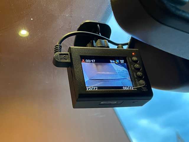 シトロエン ベルランゴ シャイン 愛知県 2020(令2)年 4.4万km サーブル 純正ナビ/フルセグTV/ディスプレイオーディオ/360度カメラ/AppleCarPlay/ガラスルーフ/サンブラインド/アクティブクルーズコントロール/ブラインドスポットアシスト/レーンキープアシスト/純正16インチアルミ