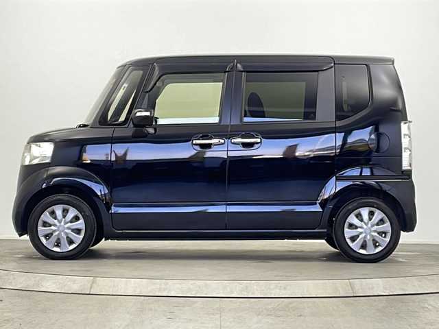 ホンダ Ｎ ＢＯＸ G SSパッケージ 大阪府 2017(平29)年 3.6万km クリスタルブラックパール 社外SDナビ(carrozzeria/AVIC-R206)/【フルセグTV/Bluetooth/CD/DVD/FM/AM】/両側パワースライドドア/バックカメラ/衝突軽減/D/N席シートヒーター/後席サンシェード/後席チップアップシート/ハロゲンヘッドライト/オートライト/ビルトインETC/スマートキー/横滑り防止機能/純正フロアマット/保証書/取扱説明書/点検記録簿