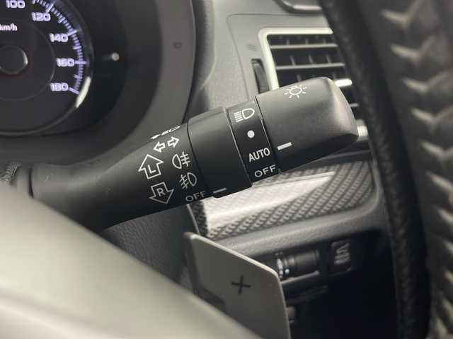 スバル フォレスター S－リミテッド 秋田県 2014(平26)年 5.6万km クリスタルホワイトP 4WD/アイサイトVer2/社外メモリナビ/　　CD/DVD/Bluetooth/フルセグTV/バックカメラ　/パワーバックドア　/レーダークルーズコントロール　/HIDオートライト　/ハーフレザーシート　/前席パワーシート　/前席シートヒーター　/純正18インチアルミホイール/ルーフレール/パドルシフト/前方ドライブレコーダー/スマートキー/ビルトインETC