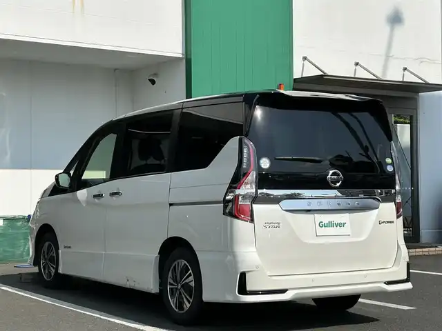 日産 セレナ e－パワー ハイウェイスター 京都府 2019(令1)年 9.1万km ブリリアントホワイトパール 2トーン ○純正9インチナビ/○フルセグTV/○バックカメラ/〇アラウンドビューモニター/○ビルトインETC/○ドライブレコーダー/○全方位運転支援システム/○インテリジェントエマージェンシーブレーキ/〇標識検知機能/○純正15インチアルミホイール/○ハロゲンヘッドランプ/○オートライト/○フォグランプ/○革巻きステアリングホイール/○インテリジェントキー/〇禁煙車