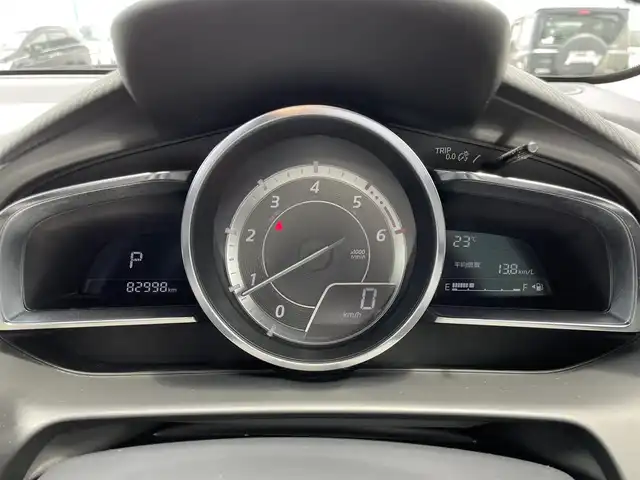 マツダ デミオ XD ツーリング 島根県 2015(平27)年 8.3万km スノーフレイクホワイトパールマイカ スマートシティブレーキ/純正SDナビ/CD/DVD/DTV/Bluetooth/USB/バックカメラ/クルーズコントロール/ヘッドアップディスプレイ/純正アルミホイール/LEDヘッドライト/ドライブレコーダー/ETC/ステアリングスイッチ/スマートキー/プッシュスタート