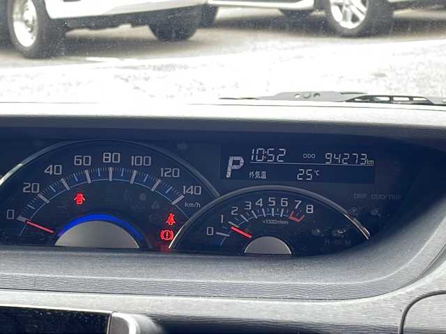 ダイハツ タント カスタム RS SA 新潟県 2015(平27)年 9.5万km タングステングレーM 4WD/純正メモリナビ/（BT/FM/AM）/バックカメラ/ハーフレザーシート/両側パワースライドドア/純正アルミホイール/ドアバイザー/冬タイヤ積載/ETC