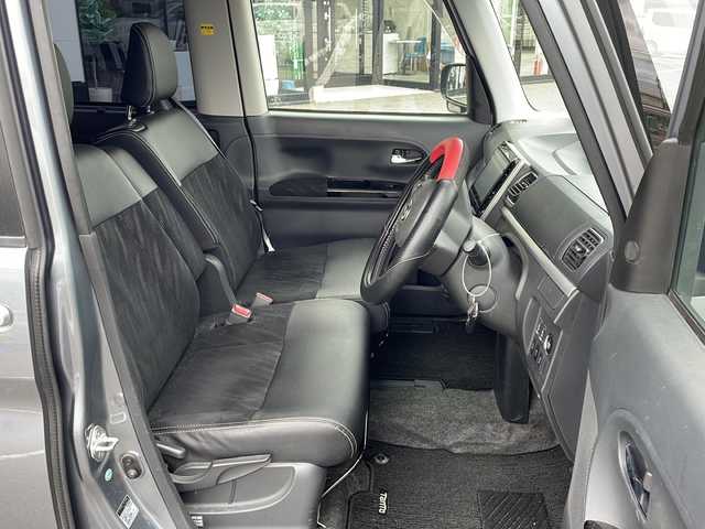 ダイハツ タント カスタム RS SA 新潟県 2015(平27)年 9.5万km タングステングレーM 4WD/純正メモリナビ/（BT/FM/AM）/バックカメラ/ハーフレザーシート/両側パワースライドドア/純正アルミホイール/ドアバイザー/冬タイヤ積載/ETC