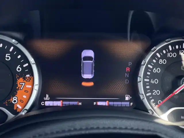 クライスラー・ジープ ジープ レネゲード トレイルホーク 山梨県 2017(平29)年 5.4万km アンヴィルクリアコート アンヴィルカラー/純正ディスプレイオーディオ/Bluetooth/バックカメラ/純正17インチAW/HIDヘッドライト/ヒルディセントコントロール/コンフォートアクセス/クルーズコントロール/コーナーセンサー/AAC/レーンキープA/ETC/記録簿/取説/スペアキー