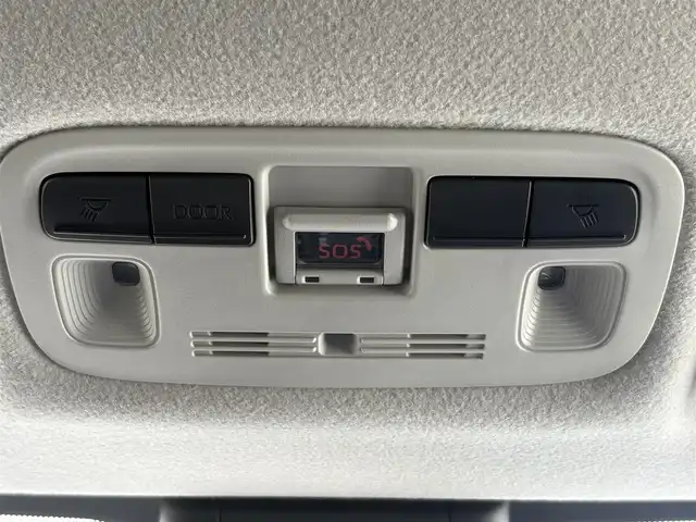 トヨタ アクア G 山口県 2022(令4)年 2.3万km プラチナホワイトパールマイカ 純正ナビ BT/全周囲カメラ/シートヒーター/衝突被害軽減ブレーキ/レーンアシスト/レーダークルーズコントロール/オートマチックハイビーム/LEDオートヘッドライト/コーナーセンサー/ブラインドスポットモニタ/スマートキー 2個/ビルトイン ETC/ステアリングリモコン/ステアリングヒーター/AC100V電源/パーキングアシスト/革巻きステアリング/W サイド カーテン エアバッグ/禁煙車